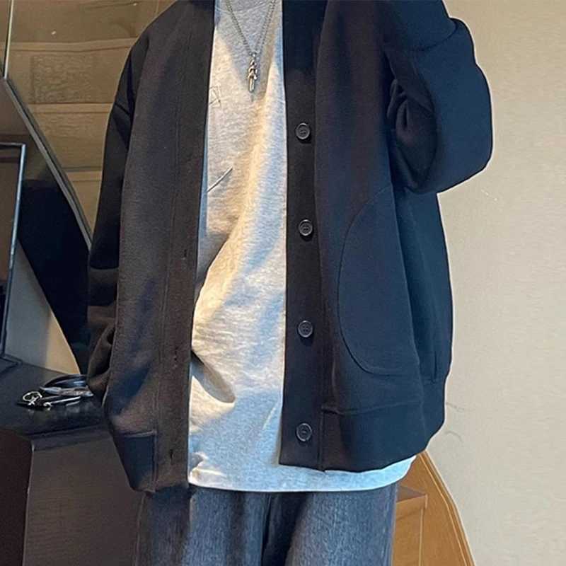 Spring New Mens Trendy Cardigan Black O-neck Long Sleeve All-matched Knitted Sweatshirts Japanese Lazy Loose Solid Sweater XJ250805