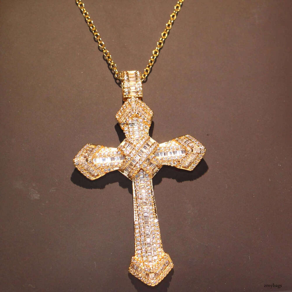Hot Sale Vintage Fashion Jewelry Sterling Sier &Gold Fill Princess Cut 5A Cubic Zirconia Cross Pendant Women Wedding Necklace Gift