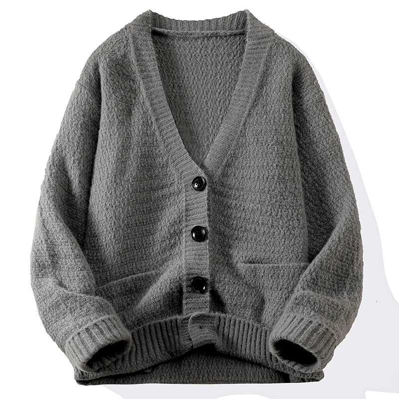Casual Button Knit Cardigan Top Coat Streetwear Sweatshirt V Neck Pullover Fashion Jacket Knitwear Men Long Sleeve Shirt Sweater XJ250805