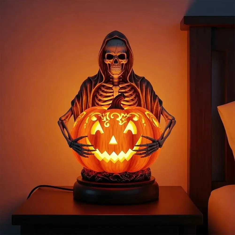 Halloween Skull Pumpkin Night Light Resin LED Tabletop Lamp with Skeleton Ghost Witch Design for Room Decor Fantasy Theme XJ250804