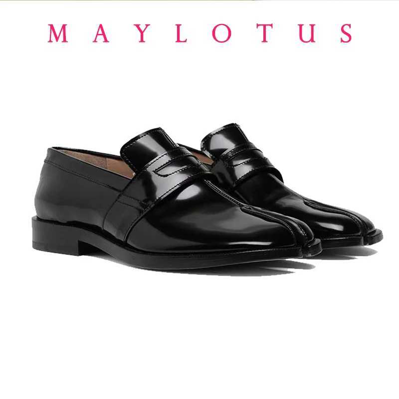 New Black Tabi Shoes Wen Split Toe Flats Wan Thin Sole Shoes Womens Shoes Leisure Loafers Wan Fion Womens Shoes Y250805