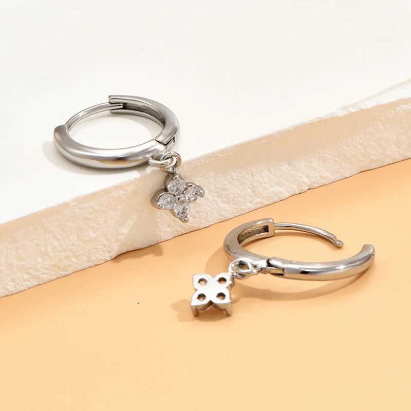 Simple Gold Color Stainless Steel Floral Sweet Earrings Temperament Simple Inlaid Zircon for Women Wedding Jewelry Accessories Y250804