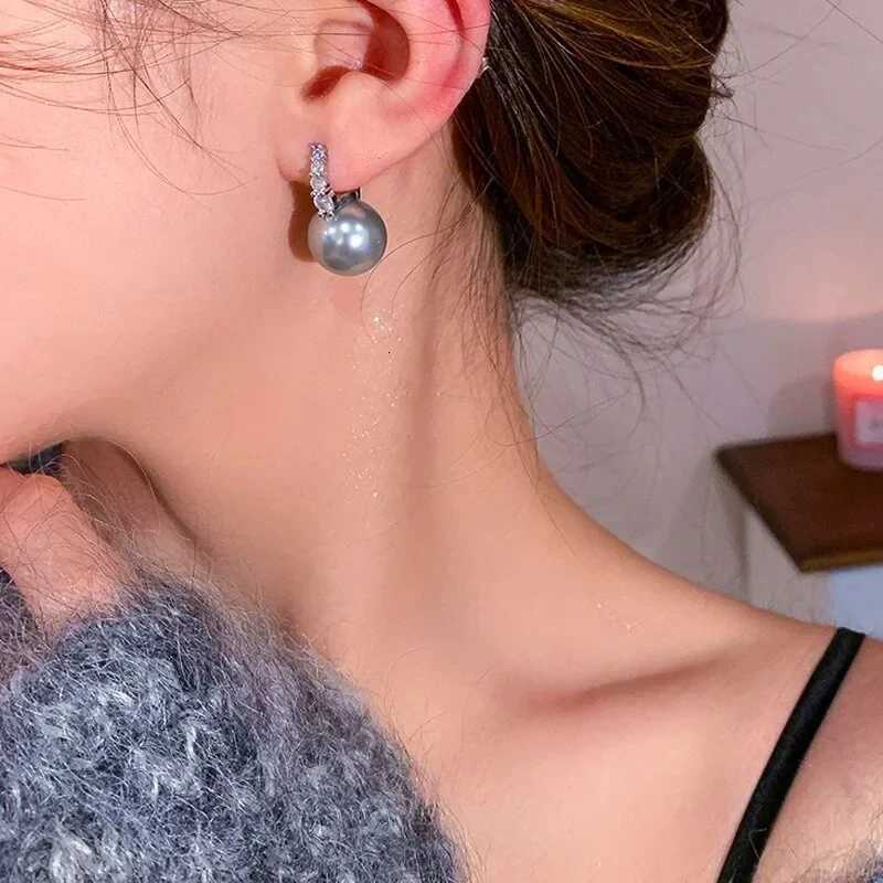 New Trend Pearl Pendant Micro-paved Zircon Silver Color Earrings for Women Light Luxury Temperament Girls Party Jewelry Gift Y250804