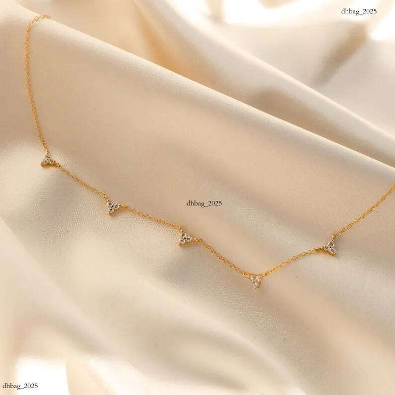 Dia Crystal Beaded Dainty Layering Triangle Charm Necklace Anniversary Gift