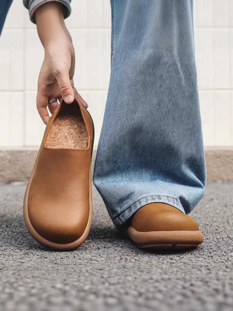 2025 New Style Mens Boken Baotou Cool Slippers High-End Lazy Mans One-Foot Half-Slippers Mens Outerwear Slippers W250805