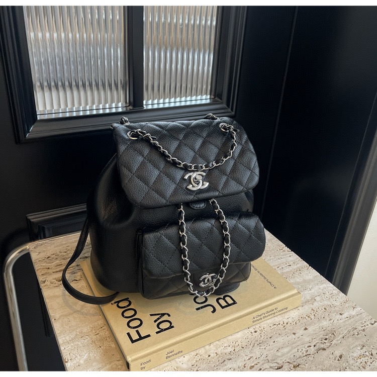 Designer bag luxury bag fashion handbag lady all-match temperament Europe and the United States senior sense delicate daughter gold small fragrance wi