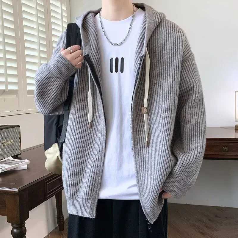 2025 Zipper Knitted Hooded Sweater For Men Korean Fashion Vintage Cardigan Knitwear Y2K Streetwear Casual Jackets Mens Jersey XJ250805