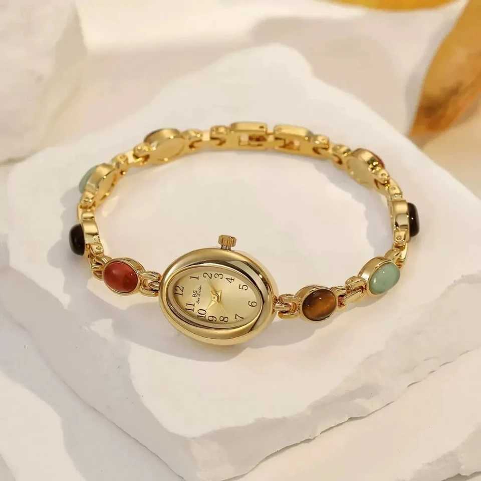 Luxury Vintage Quartz Womens Watches Fashion Natural Green Jade Bracelet Clock Numerals Small Oval Dial Watch Women Accessories XJ250805