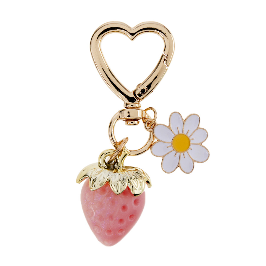 Cute personality girlish heart sweet strawberry heart-shaped keychain, internet celebrity, creative handbag key accessory pendant Z 8.1-7