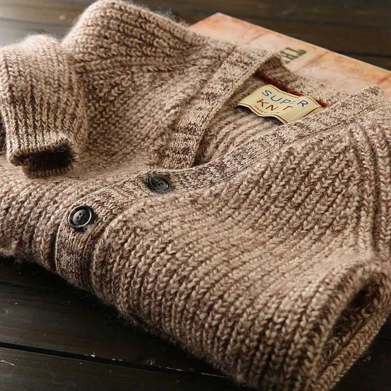 Vintage Heavy Weight Luxury Cardigan Sweater For Men Brand Knitted V-neck Top Autumn Winter Fashion Quality Thick Knitwear Coat XJ250805