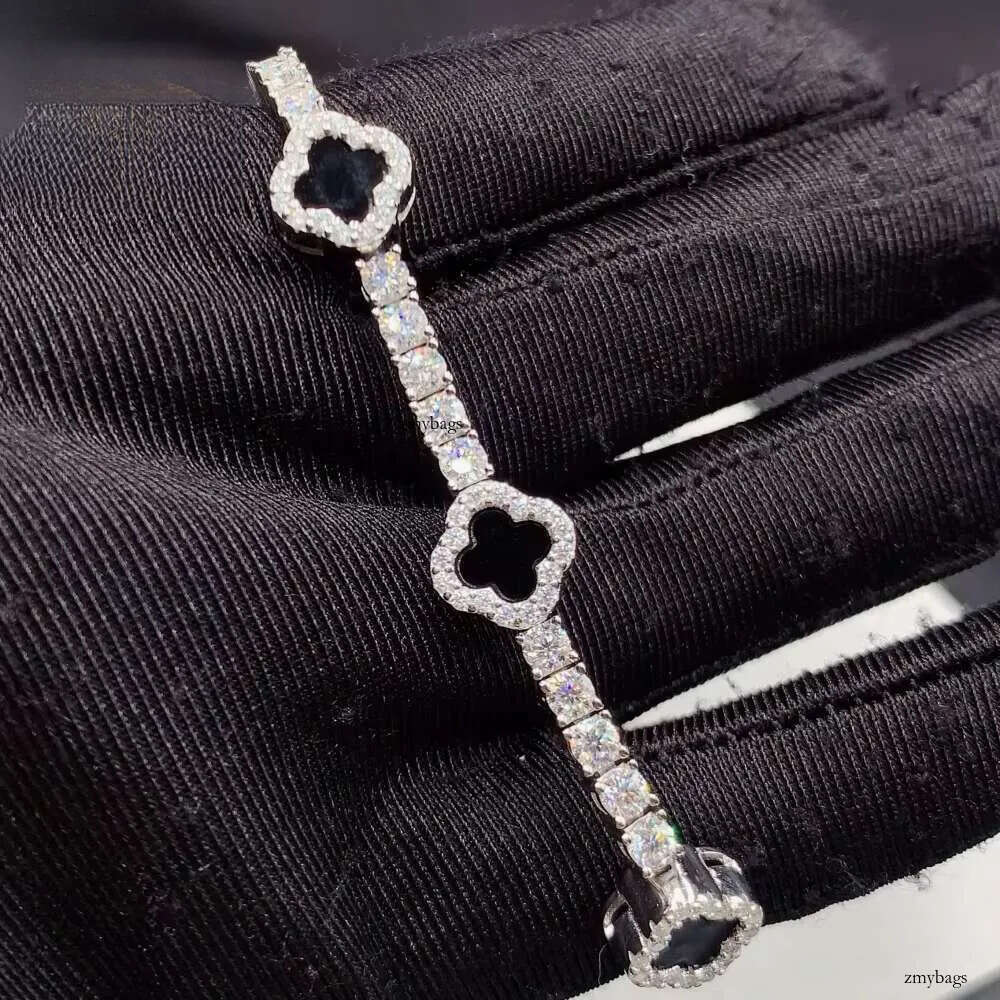 NEW ARRIVALS 3mm Iced Out Moissanite Sier Tennis Four-leaf Clover Bracelet Hip Hop Jewelry Unisex
