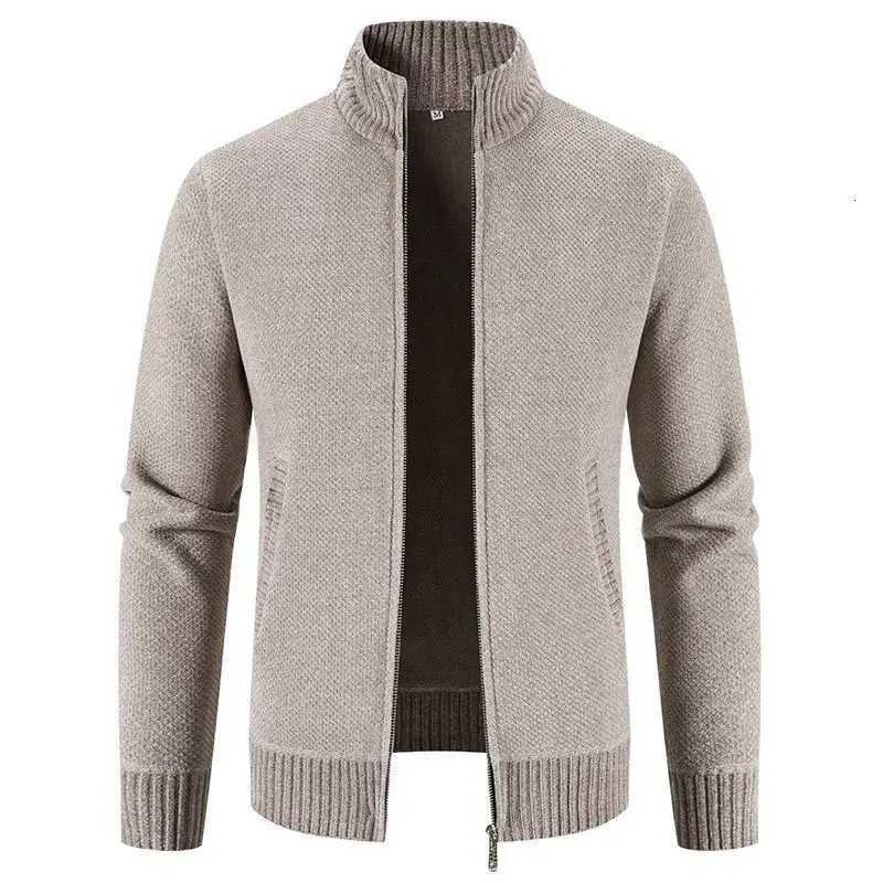 New Autumn Winter Sweaters Men Fleece Cardigan Warm Knitted Sweater Coat Mens Solid Stand Collar Zipper Slim Knitwear Coat XJ250805