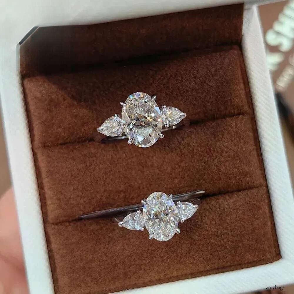 3/8carat Oval Full Moissanite Engagement Ring with Pear Cut Lab Dia Sterling Sier 3-stone Wedding Rings for Women