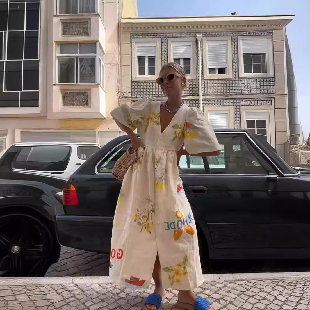 2025 Fashion Printed V-neck Cute Short sleeved Loose Dress Spring/Summer New Style European fashion and American Loose Dress New Designer Dress