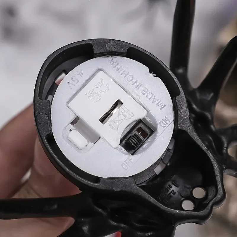 Halloween LED Spider Lighting Ornament Horror Eyeball Skull Lamp Atmosphere Prop Halloween Party Decorations 2024 Home Decor XJ250804