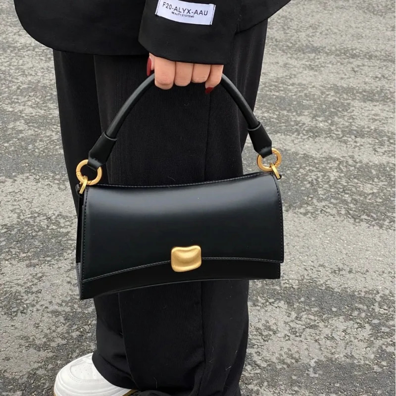 Black Flap Lock Handbags Women PU Leather Top-Handle Messenger Bag Casual Female Crossbody Bag Retro Square Shoulder Bag Purse 250801