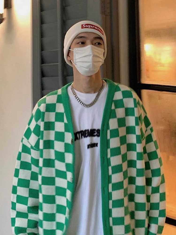 Gmiixder Autumn Vintage Checkerboard Cardigan Long-sleeved Button Sweater Mens Preppy Casual Knitwear Jacket Unisex Streetwear XJ250805