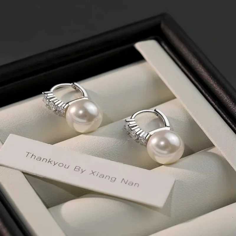 925 Silver Needle Pearl Earrings Light Luxury Cubic Zirconia New High-End Earrings 1 Pair of Elegant Ladies Earrings Y250804