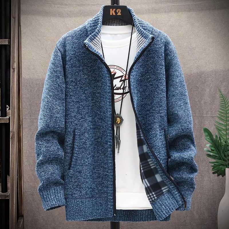 Autumn Winter New Knitted Fleece Sweater Men Fashion Slim Fit Cardigan Men Casual Sweaters Coats Solid Thickened Cardigan Men XJ250805