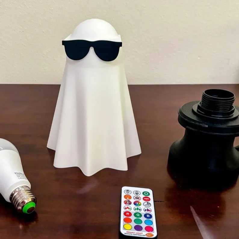 Halloween Ghost Night Light Indoor Creative Holiday Party Decorations Cute Ghost Lamp Home Halloween Mantel Decor XJ250804