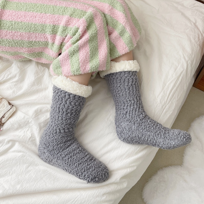 1 pair of anti slip floor socks, women's mid tube socks, autumn and winter warm socks, plush socks, sleep socks Home carpet socks