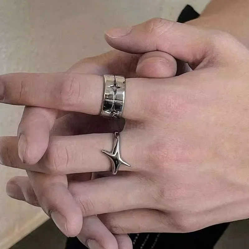 Retro Punk Silver Color Stars Open Rings for Women Men Fashion Adjustable Couple Rings Y2K Hip Hop Vintage Ring Jewelry Gifts U250805