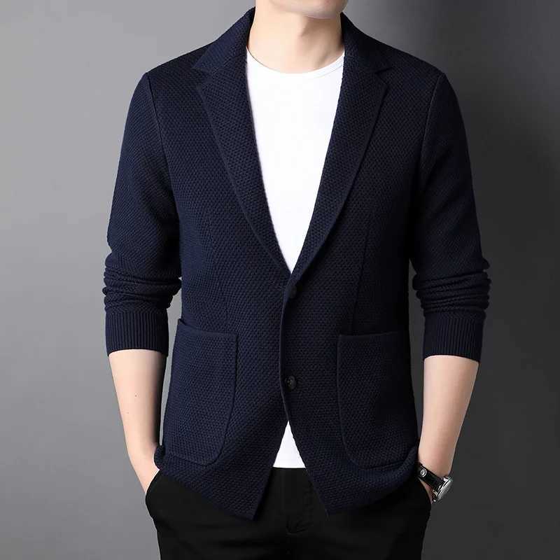 High Quality Knitted Cardigan Men Fashion Slim Fit Sweatercoat Solid Turn Down Collar Korean Style Knit Jackets Mens Cardigan XJ250805