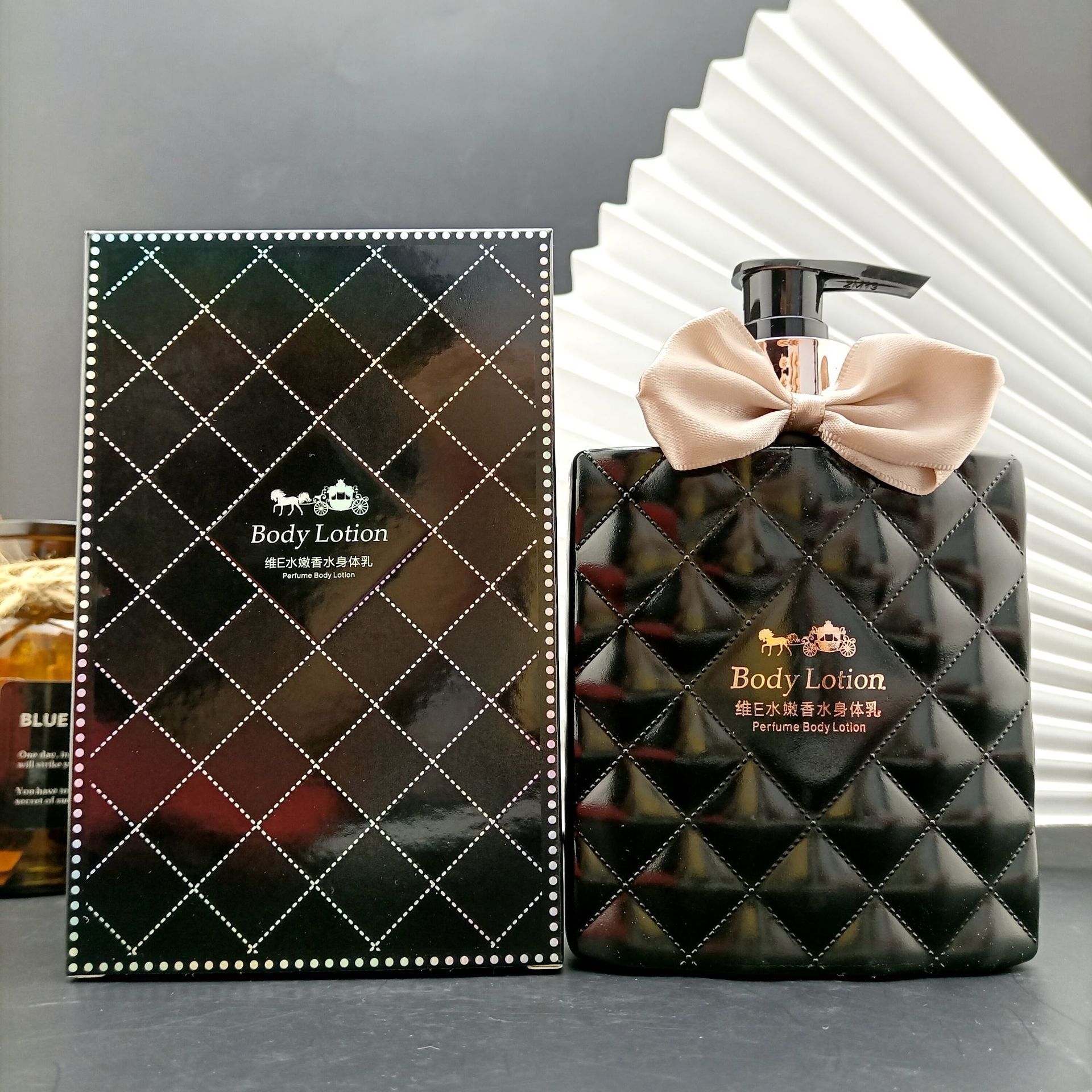 Vitamin Moisturizing Autumn and Winter Long-lasting 72 Hours Fragrance Body Lotion for Women