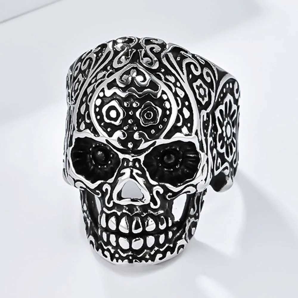 Retro Style Pattern Skull Titanium Steel Ring Mens Hip Hop Head Hand Jewelry Steel Rings M250805
