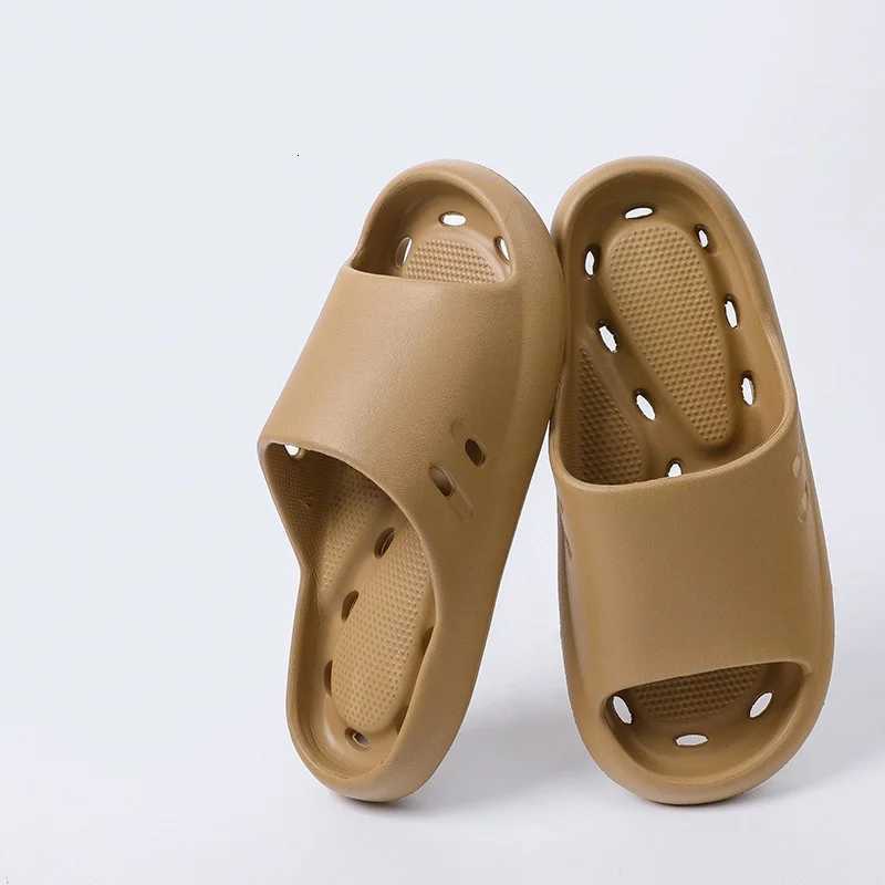 Non-slip Bath Leakage Bathroom Slippers Female Home Indoor Household EVA Slippers Female W250805