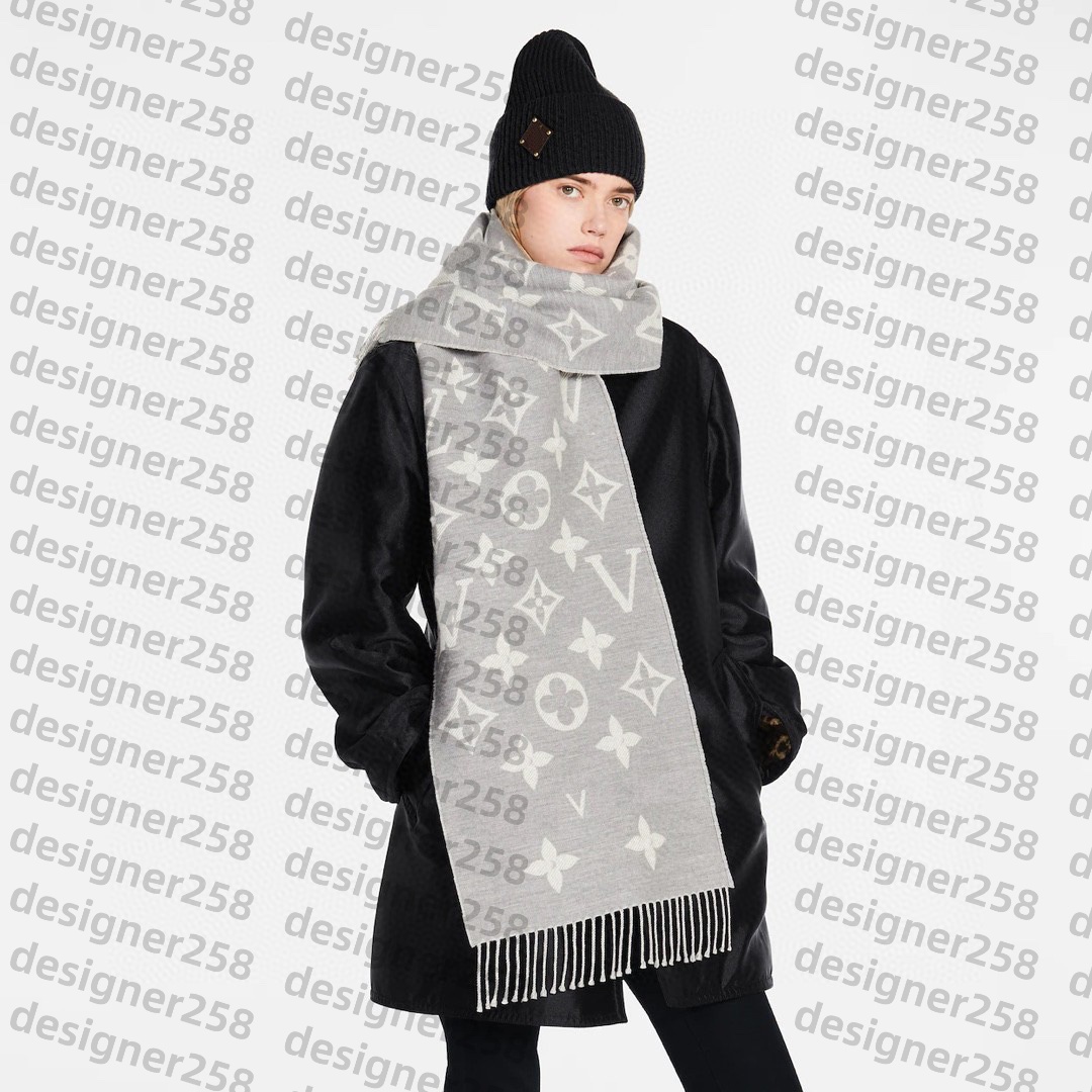 Scarf designers scarf for women wool winter cashmere Letter Floral luxury Echarpe de Luxe Thickened Cashmere Designer Woman Warm Fashion Scarutumn Winter Wool