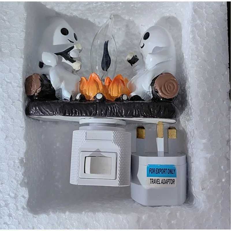 Ghost Campfire Flickering Night Light EU/US/UK Plug Faux Campfire 3D LED Night Light Into Wall Home Decoration Halloween GiftsXJ250804