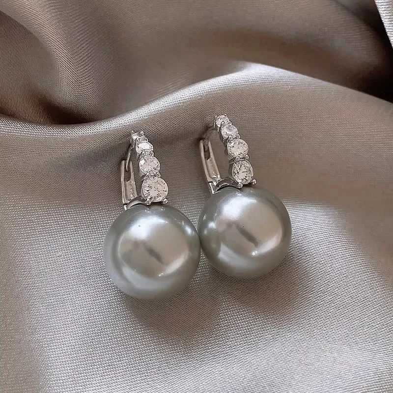 New Trend Pearl Pendant Micro-paved Zircon Silver Color Earrings for Women Light Luxury Temperament Girls Party Jewelry Gift Y250804