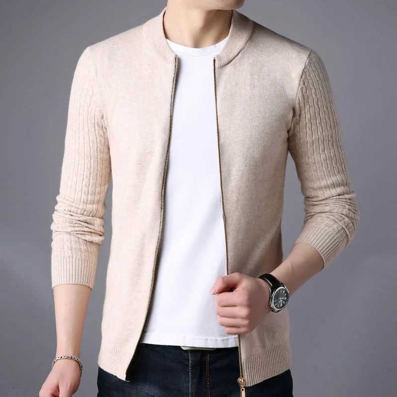 2025 Brand New Mens Knitted Cardigan Fashion Slim Fit Korean Small Stand Collar Sweater Men Cardigans Jackets For Men XJ250805