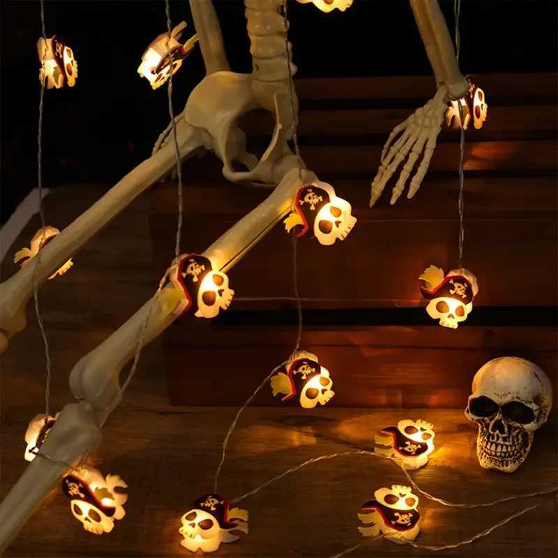 1pc Halloween Pirate Skull String Light 10/20LED Hanging Atmosphere Lamp For Home Haunted Houses Indoor Festival Party Decoration XJ250804