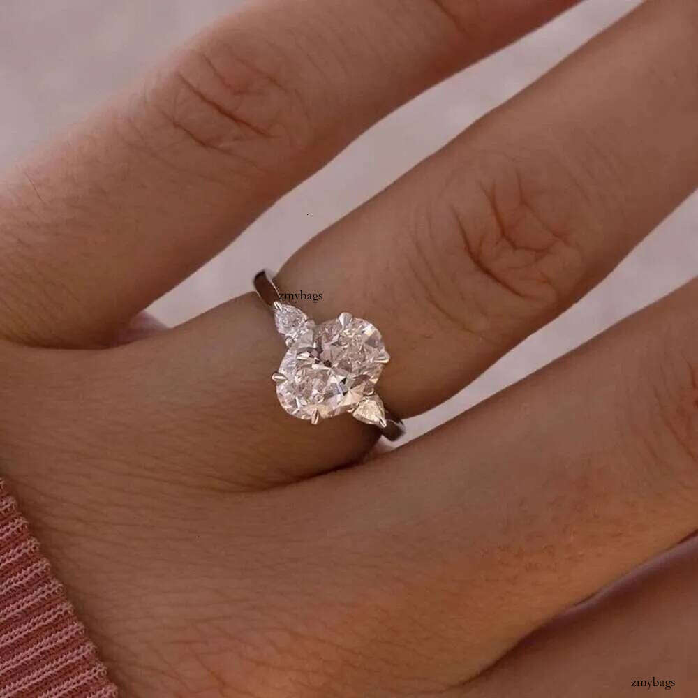 3/8carat Oval Full Moissanite Engagement Ring with Pear Cut Lab Dia Sterling Sier 3-stone Wedding Rings for Women