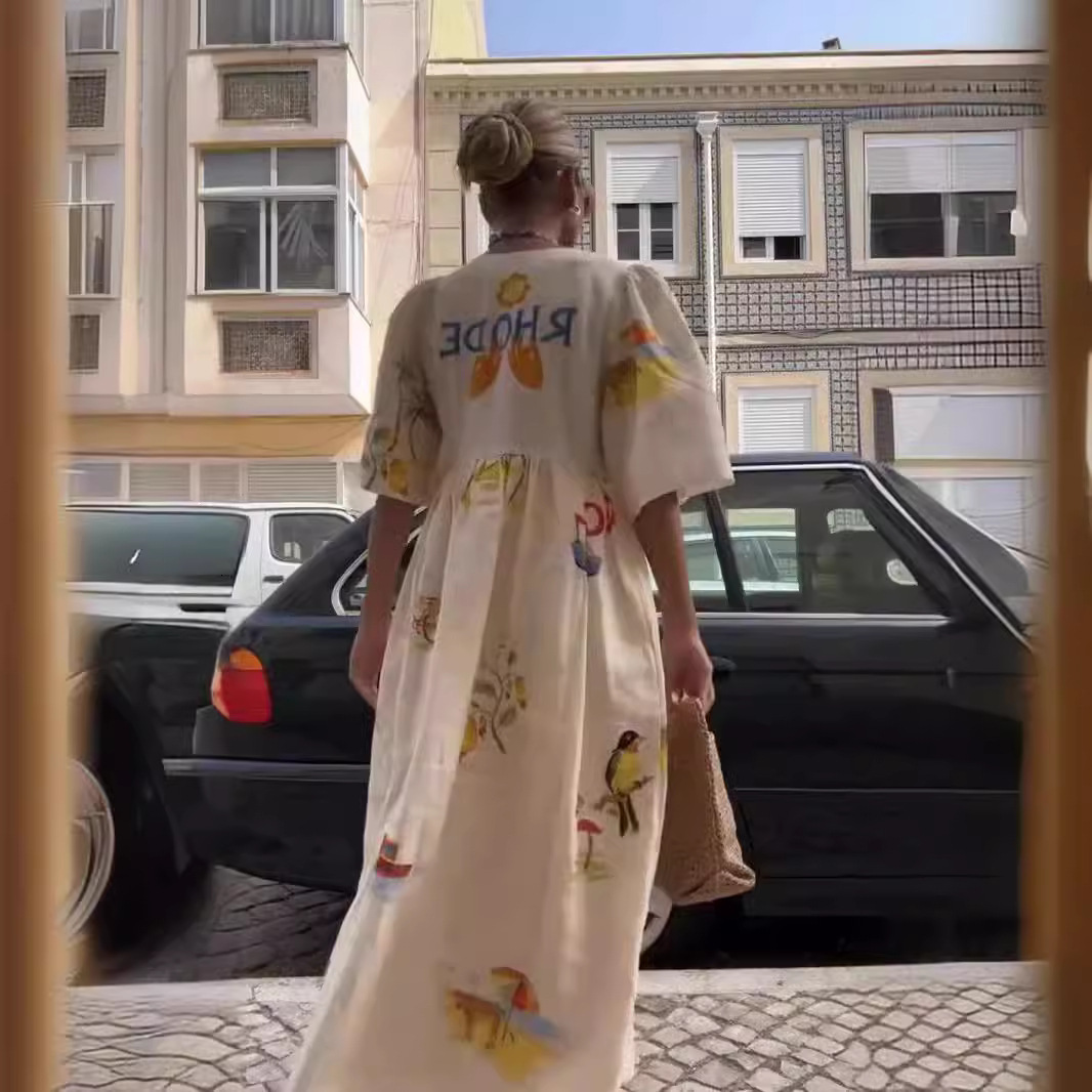 2025 Fashion Printed V-neck Cute Short sleeved Loose Dress trend Spring/Summer New Style European and American Loose Dress New Designer Dress