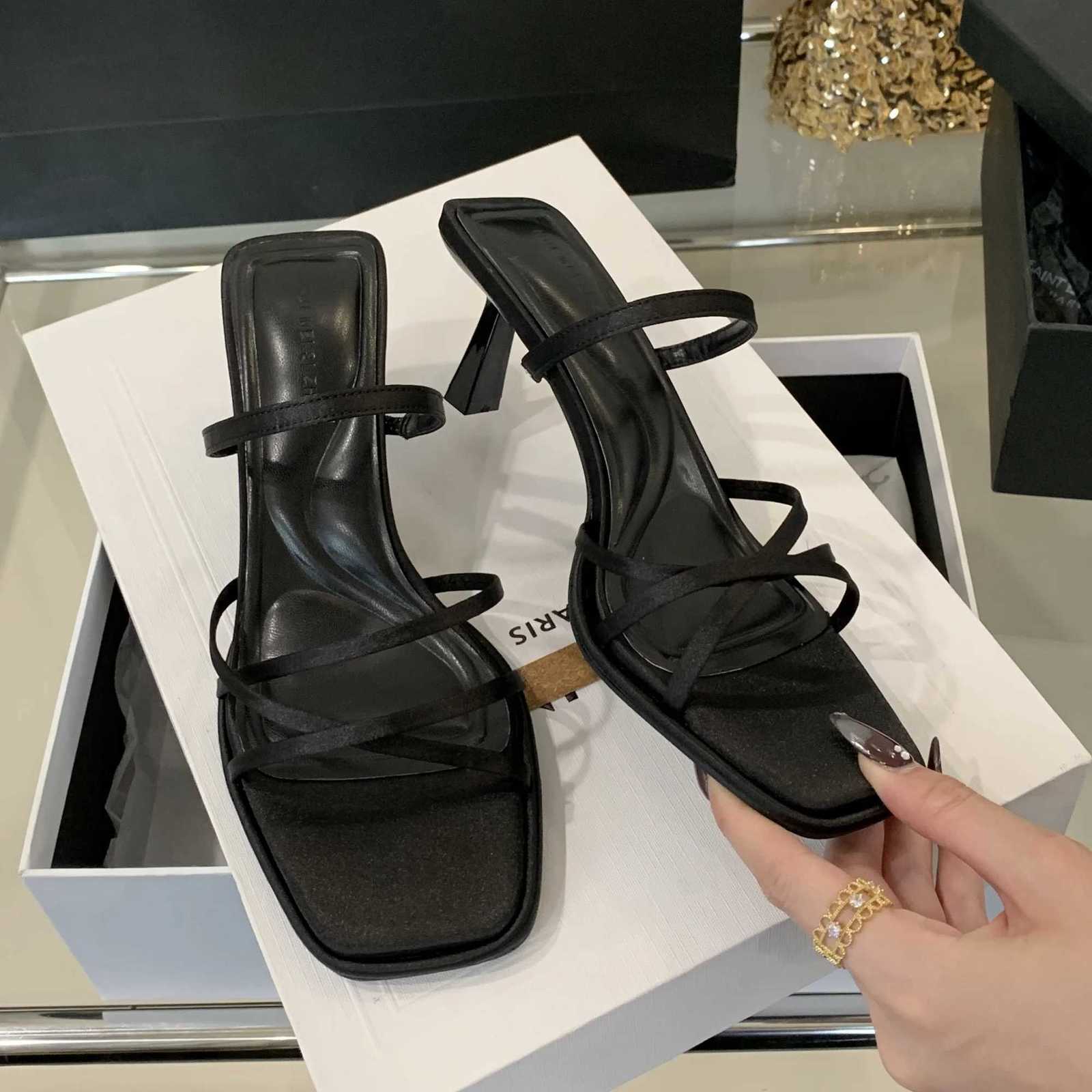 Fashion Ladies Summer Sandals Sexy Open Toe Spaghetti Strap Party Wedding Black Leopard Comfortable Mid Heel Women Sandals W250805