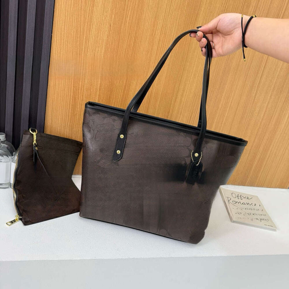 Shoulder Deluxe Zipper style Tote Handbag Women Fashion Designer 2025 High Quality Underarm Wallet Large Capacity Shopping Bag coaech 8cb