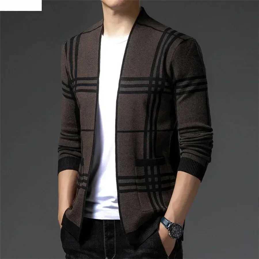 Mens Fashion Knitted Cardigan Jacket Korean Style Striped Slim Fit Sweater Coats Simple Mens Casual Clothing Blazer Tops XJ250805