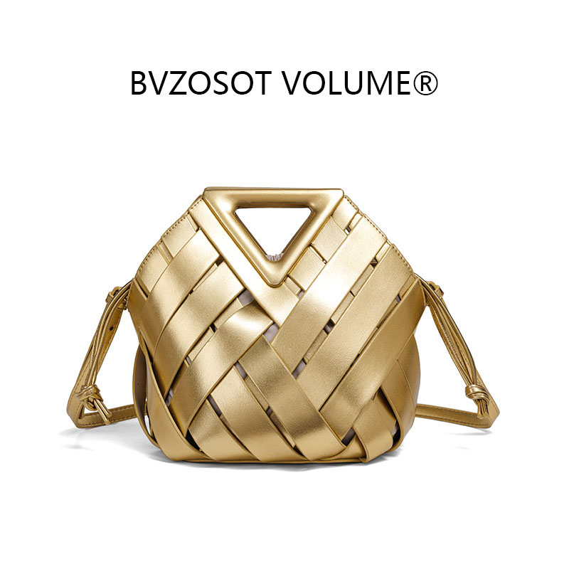 Large-capacity handbags triangular bags new styles hand-held clip bags diamond-patterned woven evening bags