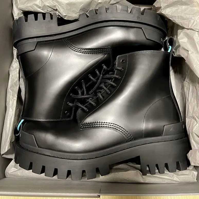 2025 New Big Derby Genuine Leather Mens Middle High Top Fion Grade Thick Bott Ins Boots Y250805