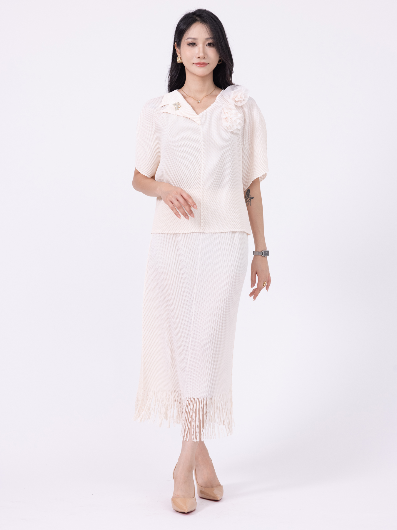 Two Piece Dress Pleated two-piece suit dress Chic Women's Pleated Ensemble: A Dapper Two-Tiered Suit Outfit for Any Occasion ZR003