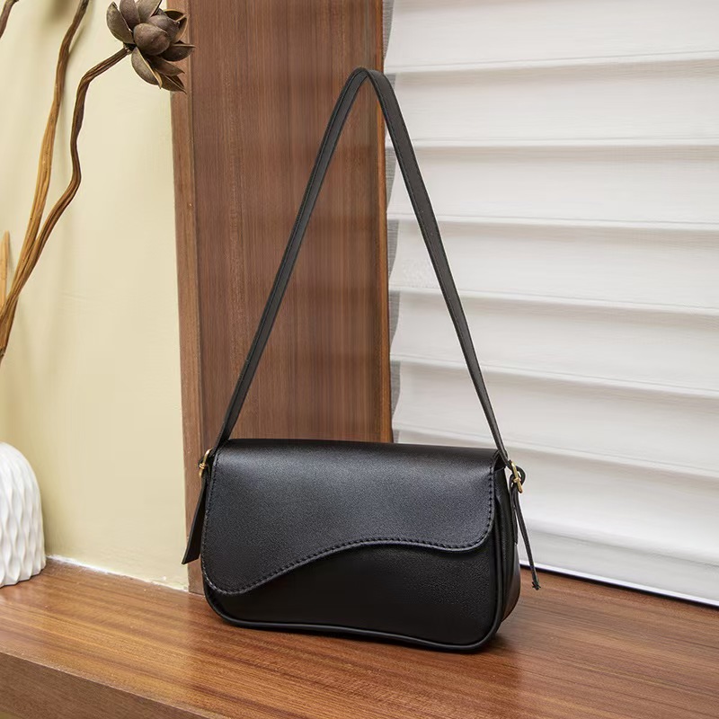 Solid color Designer Bags Shoulder Bags Luxury Bag Crossbody Purse Ladies Fashion High Quality Leather Zipper Armpit Bag New Shoulder Designer Bags 22