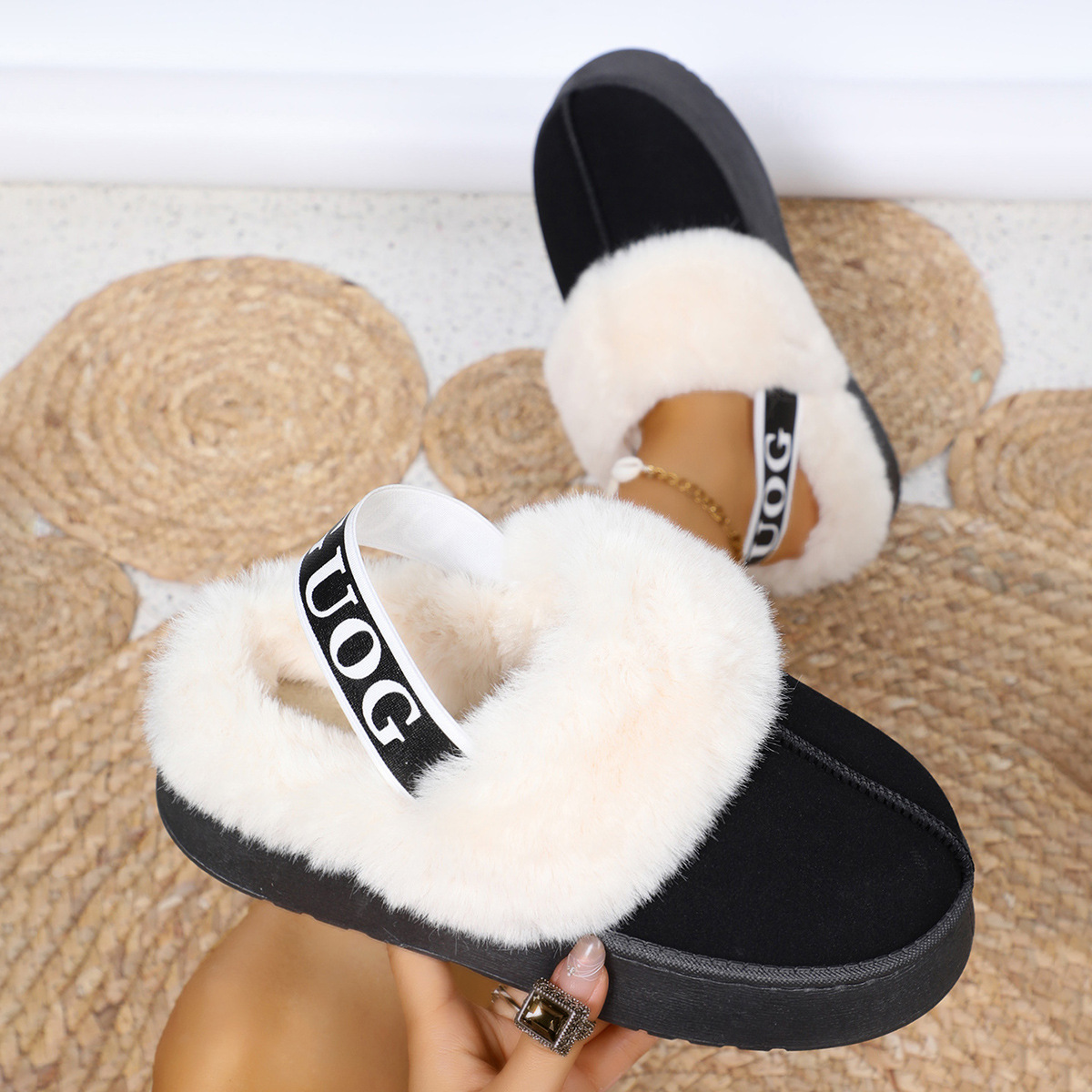 new Winter Snow Women Two-Way Design Thick-Soled Slippers Fleece-Lined Warm Suitable for Outdoor Wear Plush Internet-Famous Fur Slippers
