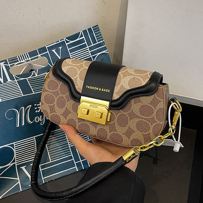 Designer bag Shoulder Bag Luxury Bag Crossbody Purse Designer Shell Bag Women Designer New Fashion Commuter Print Shoulder Crossbody Bag Denim Black 0