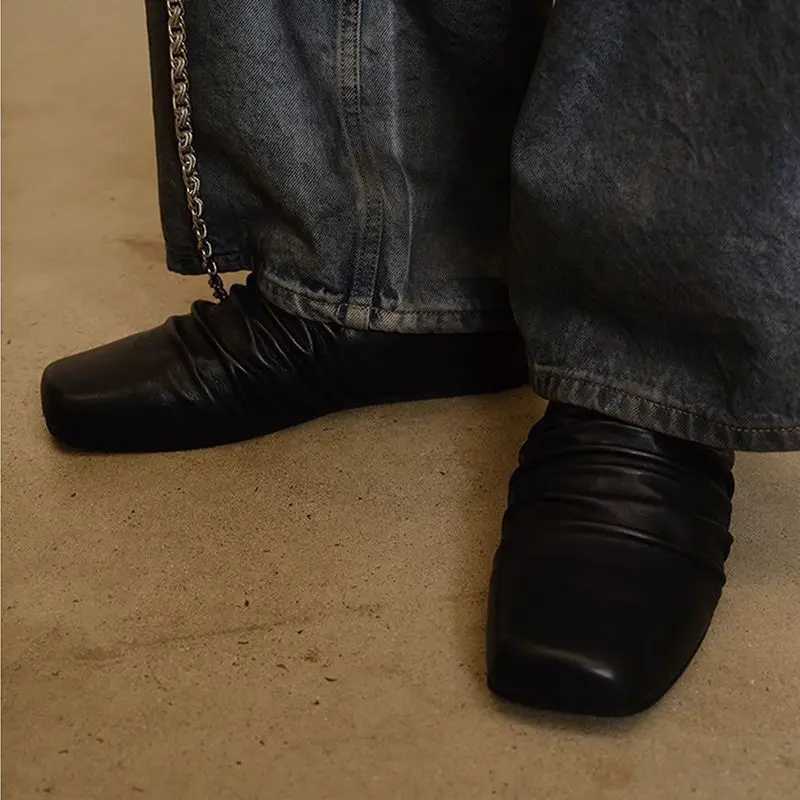 Niche Versatile Casual Commuter Pleated Leather Slippers Mens and Womens Bag Head Half Slippers Square Head Derby Shoes W250805