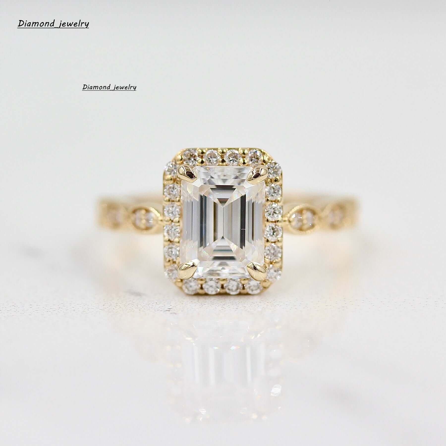 Wholesale Solid Gold Rings 10K 14K 18K for Women with VVS Moissanite Stone