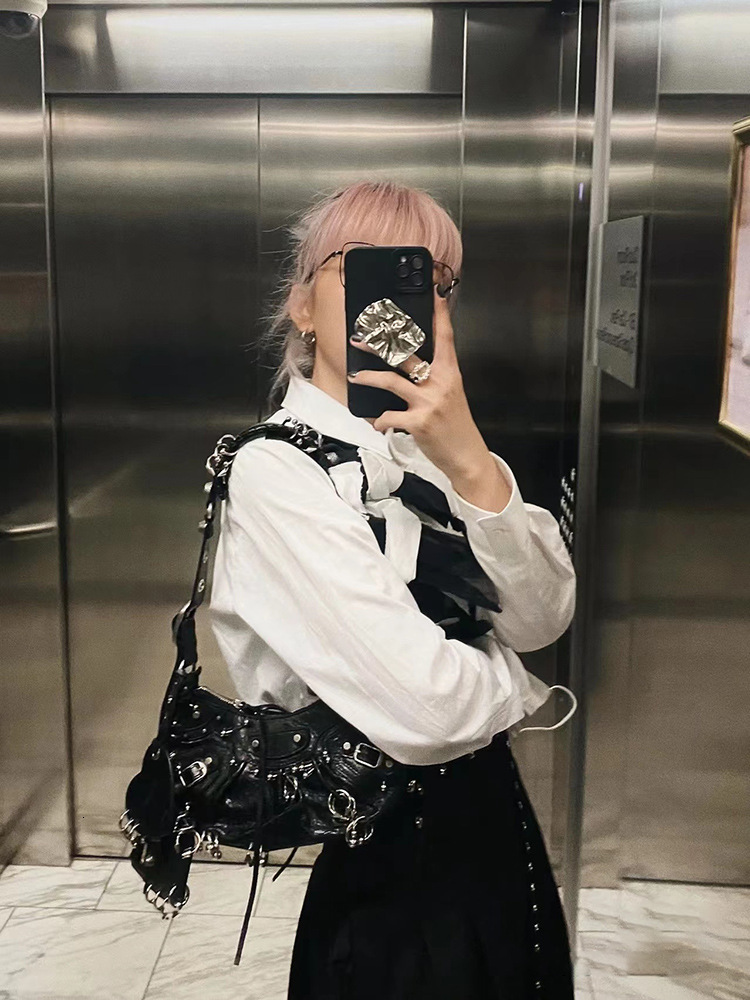 trend New Retro Multi functional Motorcycle Bag Heavy Shoulder trend Crossbody Bag Designer Bag Large Capacity Women s Shoulder Bag