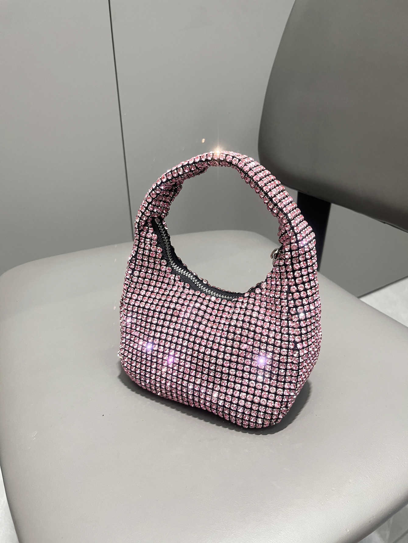 designer bag 2025 New Product AW Full Diamond Shiny Handbag Inlaid Diamond Evening Bag Small Square Bag Versatile Bag